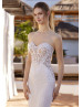 Sweetheart Neck Ivory Lace Tulle Effortless Beauty Wedding Dress